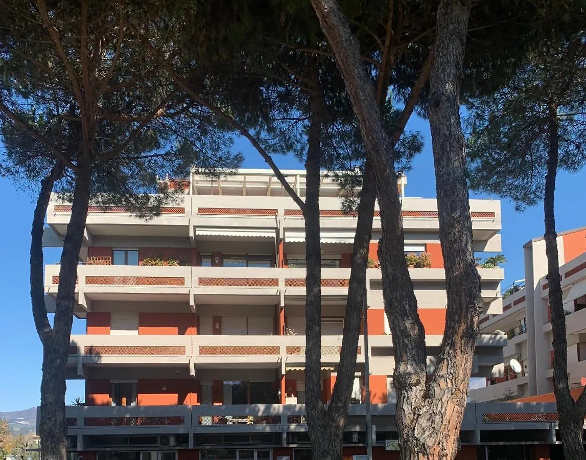Sunset Suite - Appartamento Al Mare - Marina Di Carrara 0*,